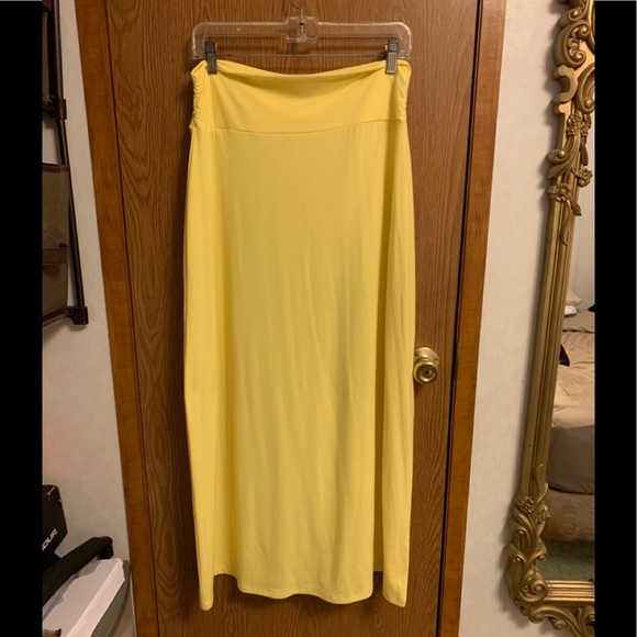 10 skirt Different size $20 each - Picture 7 of 10